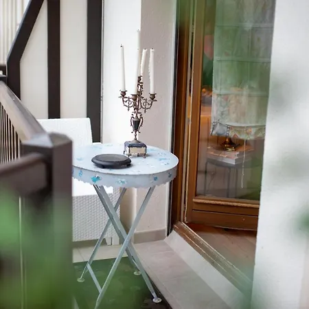 Place Morny Non Fumeur