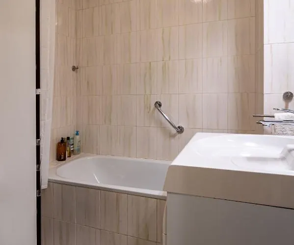 Place Morny Non Fumeur